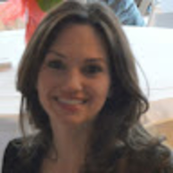 Meet your Posher, Jenn - Picture 1 of 1